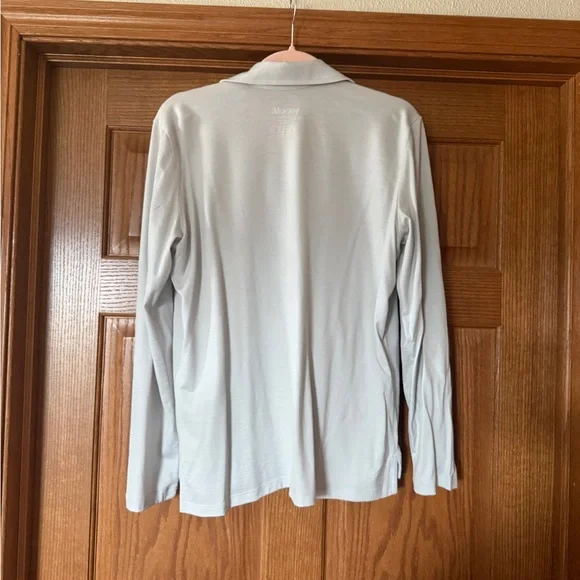 Wool& Women’s Long-Sleeve Polo Top in Light Gray - Picture 2 of 3
